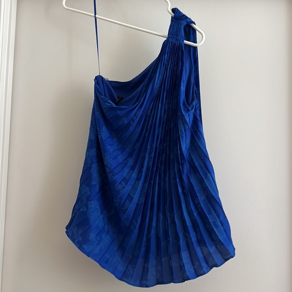 NWT Banana Republic Size Small Blue One Shoulder Top - Picture 5 of 17